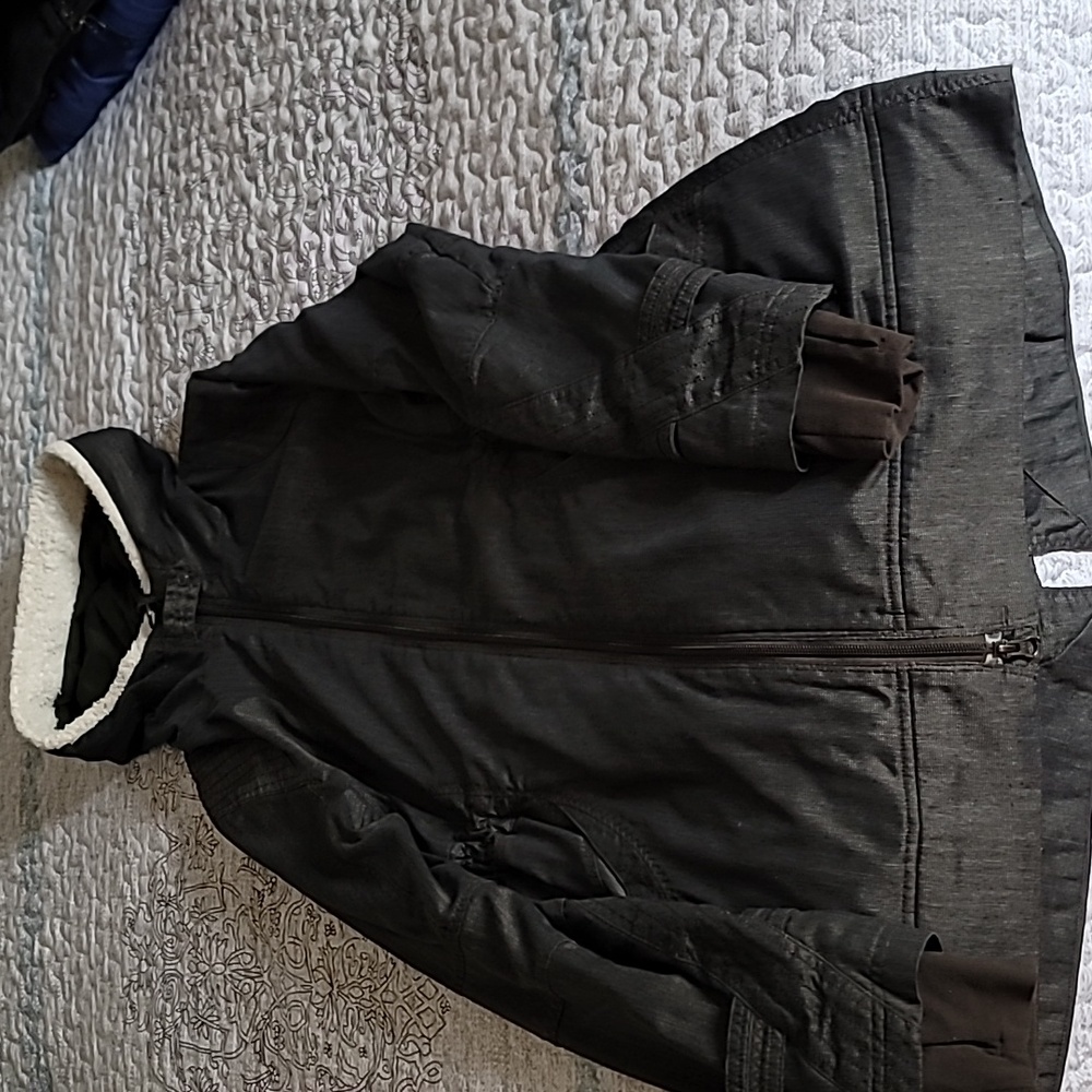 Long Lululemon Trench style coat